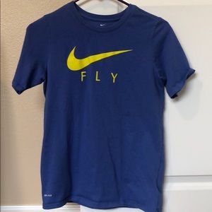 Nike fly tee